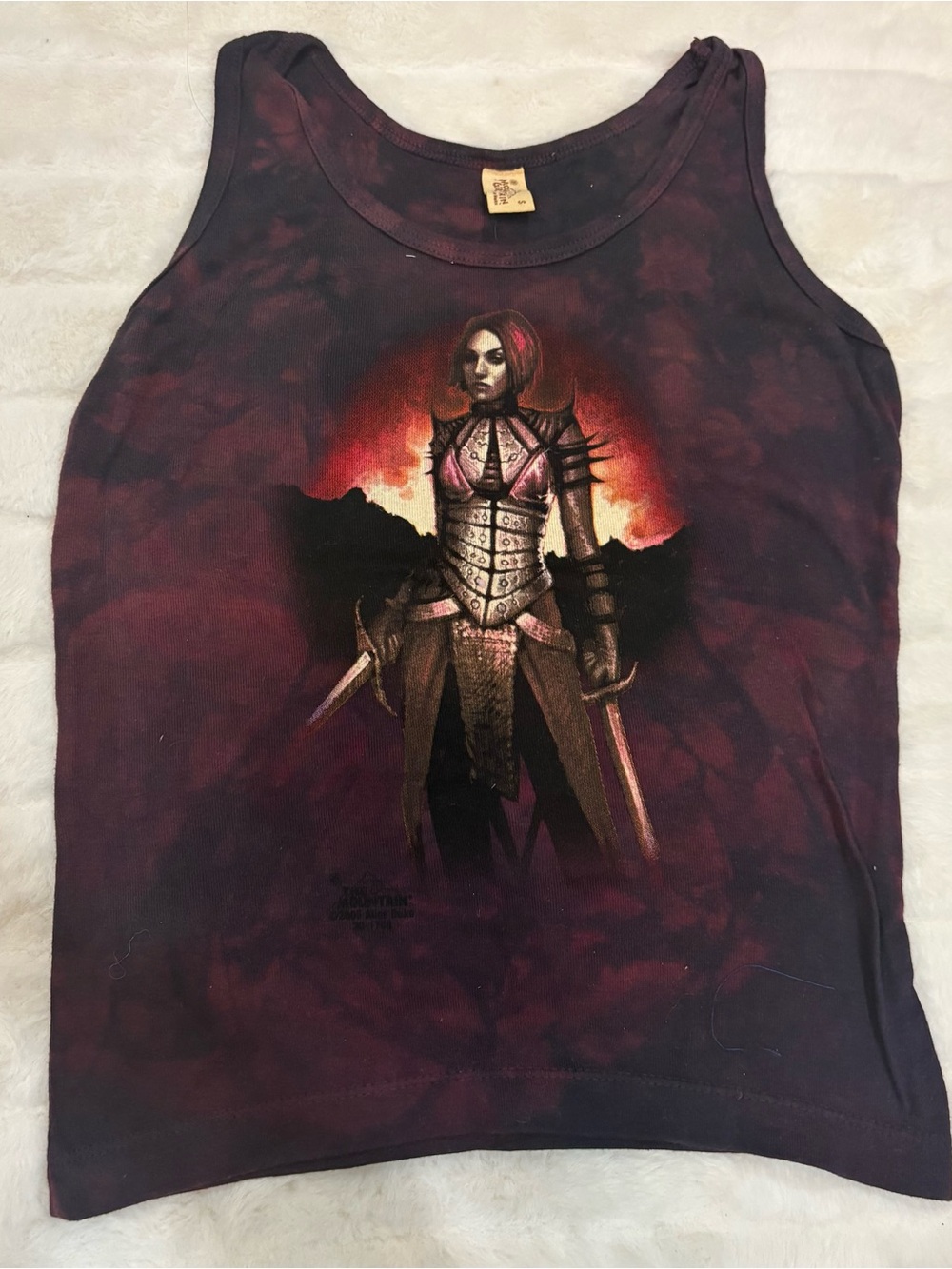 The mountain Graphic Sleeveless Tank Top in Burgundy with Warrior Print